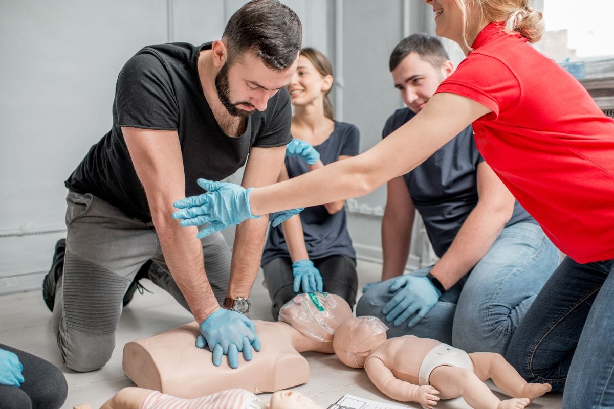 On-Site CPR Training for Employees On-Site CPR Training for Employees